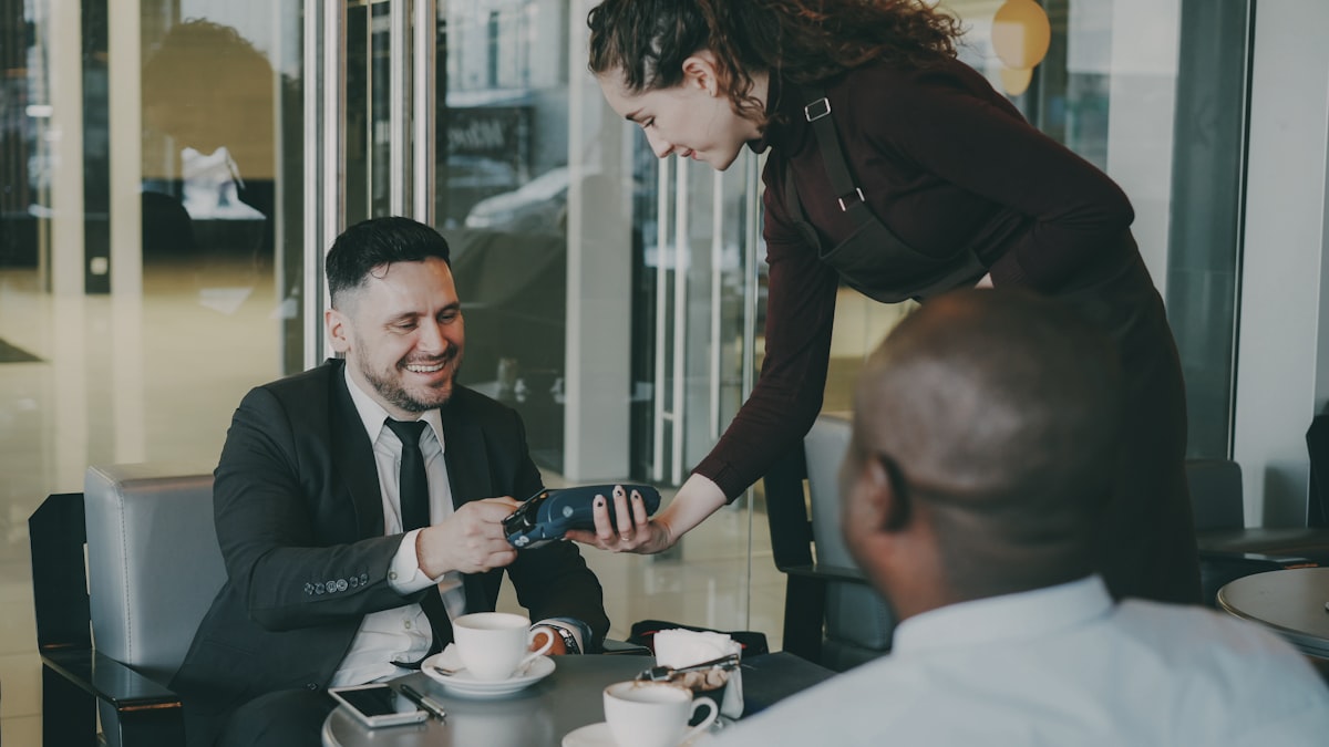 Consultoria empresarial com atendimento próximo